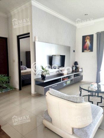 For Sale! Luxury House LT 313m2 Desain Modern di Villa Puncak Tidar For Sale! Luxury House LT 313m2 Desain Modern di Villa Puncak Tidar