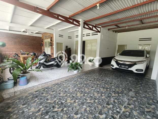 Siap Huni Rumah Mewah 3 Kamar di Klojen Dekat ke Mana Pun Siap Huni Rumah Mewah 3 Kamar di Klojen Dekat ke Mana Pun