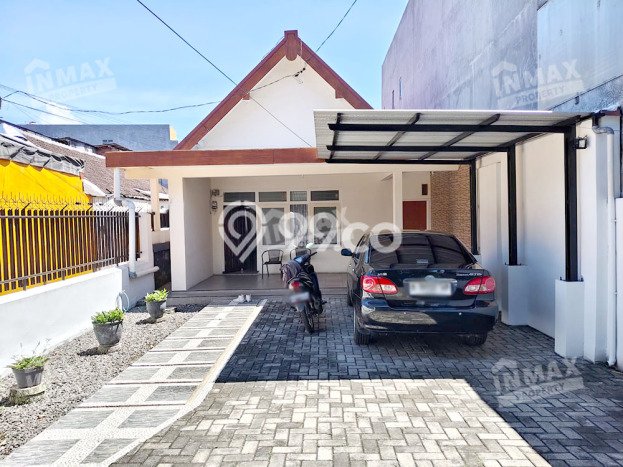 For Sale! Premium House LT 407m2 Desain Modern di Rampal Celaket For Sale! Premium House LT 407m2 Desain Modern di Rampal Celaket