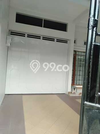 Dijual Rumah Luas Megah Dengan View Cantik di Taman Kopo Indah, Bandung Dijual Rumah Luas Megah Dengan View Cantik di Taman Kopo Indah, Bandung