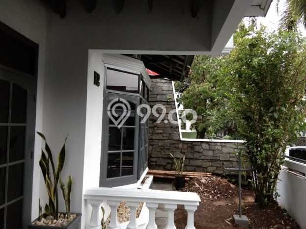 Rumah Luxury Modern Siap Huni di Terusan Buah Batu Bandung Rumah Luxury Modern Siap Huni di Terusan Buah Batu Bandung