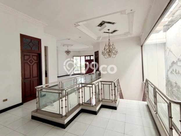 Rumah Luxury Modern Siap Huni di Surabaya Kota Surabaya Rumah Luxury Modern Siap Huni di Surabaya Kota Surabaya