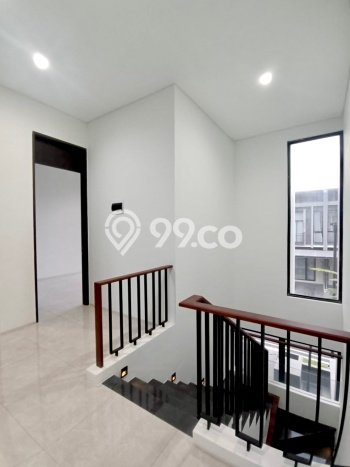 Rumah Elit LB 146m2 Siap Huni Desain Elegan di Surabaya Kota, Surabaya Rumah Elit LB 146m2 Siap Huni Desain Elegan di Surabaya Kota, Surabaya