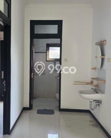 For Sale! Premium House LT 383m2 Desain Elegan di Graha For Sale! Premium House LT 383m2 Desain Elegan di Graha