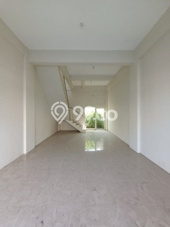 Unit Ruko Dijual di Surabaya LT 72m2 & LB 99m2 Unit Ruko Dijual di Surabaya LT 72m2 & LB 99m2