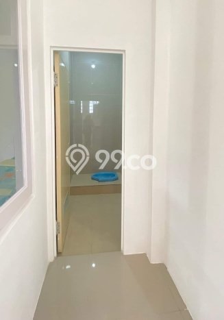 Rumah Strategis dengan 2 Kamar Tidur dan 1 Kamar Mandi di Area Curug, Serang Rumah Strategis dengan 2 Kamar Tidur dan 1 Kamar Mandi di Area Curug, Serang