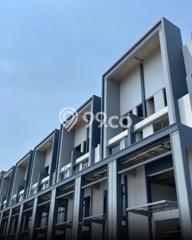 Ruko Bagus Dijual LB 276m2 Lokasi Strategis Tangerang Area Cocok untuk Berbisnis Ruko Bagus Dijual LB 276m2 Lokasi Strategis Tangerang Area Cocok untuk Berbisnis