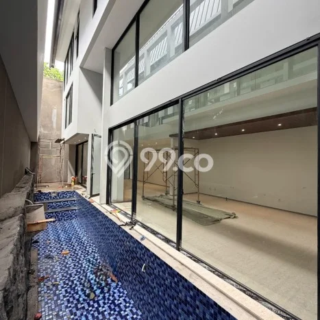 Dijual Rumah Premium dengan Fasilitas Sekitar Lengkap di Kebayoran Lama, Jakarta Selatan Dijual Rumah Premium dengan Fasilitas Sekitar Lengkap di Kebayoran Lama, Jakarta Selatan