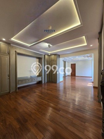 Ready to Use! Luxury House LT 535m2 Desain Elegan di Pondok Indah Ready to Use! Luxury House LT 535m2 Desain Elegan di Pondok Indah