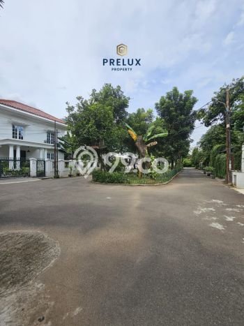 Dijual Rumah Premium dengan Fasilitas Sekitar Komplit di Kebayoran Baru, Jakarta Selatan Dijual Rumah Premium dengan Fasilitas Sekitar Komplit di Kebayoran Baru, Jakarta Selatan
