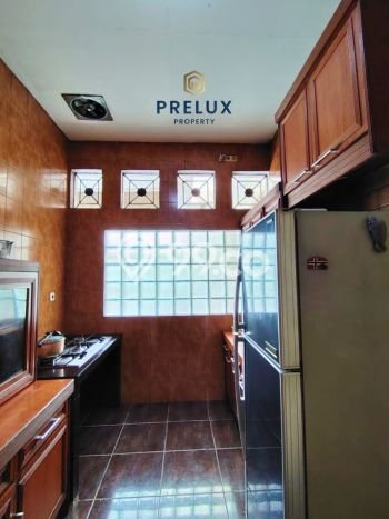 Ready to Use! Premium House LT 793m2 Desain Modern di Cipete Ready to Use! Premium House LT 793m2 Desain Modern di Cipete