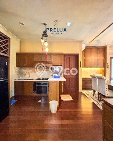 Ready to Use! Premium House LT 750m2 Desain Elegan di Pejaten Ready to Use! Premium House LT 750m2 Desain Elegan di Pejaten