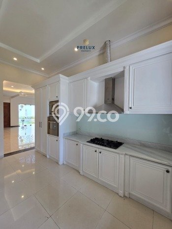 Ready to Use! Luxury House LT 535m2 Desain Elegan di Pondok Indah Ready to Use! Luxury House LT 535m2 Desain Elegan di Pondok Indah
