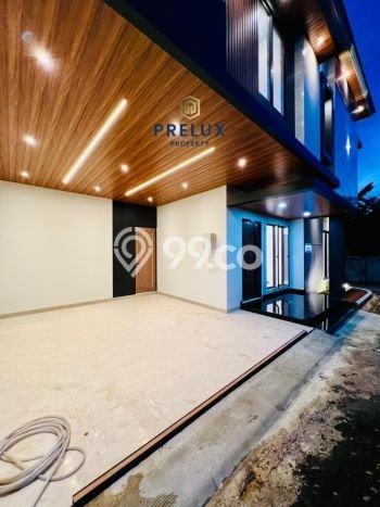 Siap Huni Rumah Mewah 5 Kamar di Jagakarsa Dekat ke Mana Saja Siap Huni Rumah Mewah 5 Kamar di Jagakarsa Dekat ke Mana Saja