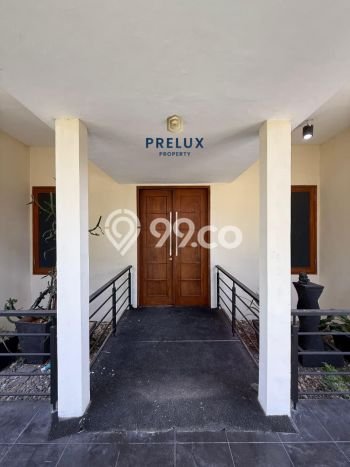For Sale! Luxury House LT 1100m2 Desain Modern di Kemang For Sale! Luxury House LT 1100m2 Desain Modern di Kemang