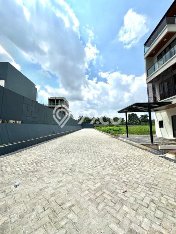 Hunian Mewah Siap Huni LT 105m2 di Cilandak, Jakarta Selatan Hunian Mewah Siap Huni LT 105m2 di Cilandak, Jakarta Selatan