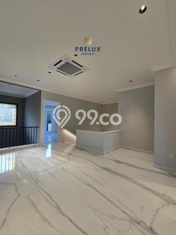 Rumah Mewah Siap Huni LT 984m2 di Kebayoran Baru, Jakarta Selatan Rumah Mewah Siap Huni LT 984m2 di Kebayoran Baru, Jakarta Selatan