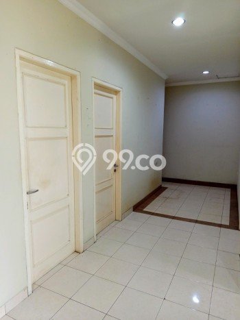 Rumah Mewah LB 250m2 Siap Pakai Desain Elegan di Gading Serpong, Tangerang Rumah Mewah LB 250m2 Siap Pakai Desain Elegan di Gading Serpong, Tangerang