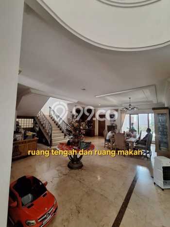 Rumah Elit Modern Tanpa Renovasi di Pondok Indah Jakarta Selatan Rumah Elit Modern Tanpa Renovasi di Pondok Indah Jakarta Selatan