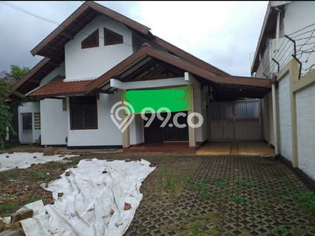 Rumah Luxury Modern Tanpa Renovasi di Tanah Kusir Jakarta Selatan Rumah Luxury Modern Tanpa Renovasi di Tanah Kusir Jakarta Selatan