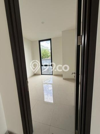 Unit Ruko Disewakan di BSD City di Area Ramai & Strategis Unit Ruko Disewakan di BSD City di Area Ramai & Strategis