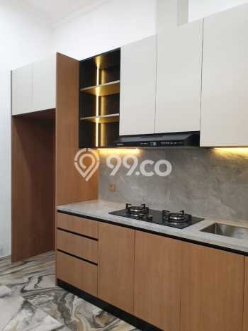 Dijual Rumah Mewah Elegan Dengan View Cantik di Alam Sutera, Tangerang Dijual Rumah Mewah Elegan Dengan View Cantik di Alam Sutera, Tangerang