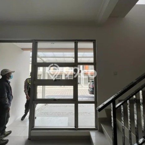 Rumah Modern 2 KT LT 45m2 di Pantai Indah Kapuk 2 Rumah Modern 2 KT LT 45m2 di Pantai Indah Kapuk 2
