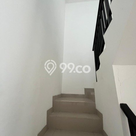 Rumah Modern 3 KT LT 75m2 di Pantai Indah Kapuk 2 Rumah Modern 3 KT LT 75m2 di Pantai Indah Kapuk 2