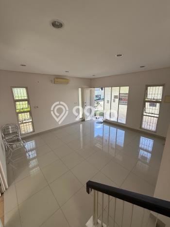 HUNIAN IMPIAN! Rumah di , 3 KT, Free Macet, Luas 240m2m² LB 118m2m² HUNIAN IMPIAN! Rumah di , 3 KT, Free Macet, Luas 240m2m² LB 118m2m²