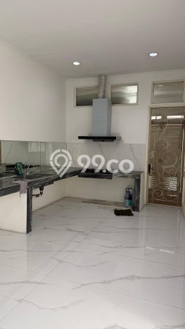 For Sale! Luxury House LT 180m2 Desain Modern di Gading Serpong For Sale! Luxury House LT 180m2 Desain Modern di Gading Serpong