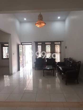 Dijual Hunian Rumah Nyaman 5 Kamar di Villa Melati Mas, Tangerang Selatan Dijual Hunian Rumah Nyaman 5 Kamar di Villa Melati Mas, Tangerang Selatan
