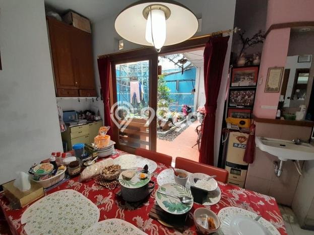 Rumah Elit Modern Tanpa Renovasi di Setra Duta Bandung Rumah Elit Modern Tanpa Renovasi di Setra Duta Bandung