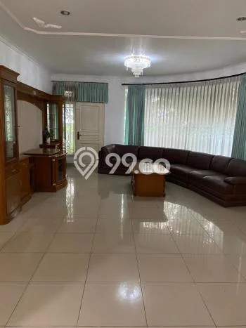 Rumah Luxury Modern Siap Huni di Ciumbuleuit Bandung Rumah Luxury Modern Siap Huni di Ciumbuleuit Bandung