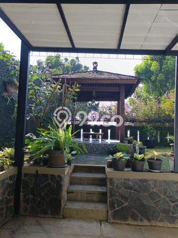 Ready to Use! Premium House LT 550m2 Desain Elegan di Cikutra Ready to Use! Premium House LT 550m2 Desain Elegan di Cikutra