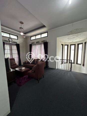 Jual Rumah Mewah Megah Dengan View Eksklusif di Kota Baru Parahyangan, Bandung Jual Rumah Mewah Megah Dengan View Eksklusif di Kota Baru Parahyangan, Bandung