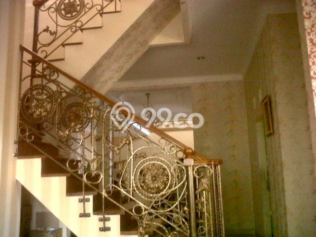 For Sale Rumah Mewah Exclusive di Pamulang, Tangerang Selatan For Sale Rumah Mewah Exclusive di Pamulang, Tangerang Selatan