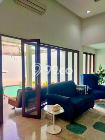 Dijual Rumah Mewah Megah Dengan View Cantik di Kreo, Tangerang Dijual Rumah Mewah Megah Dengan View Cantik di Kreo, Tangerang