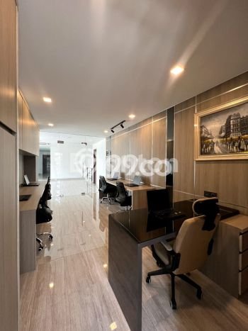 Kantor Bagus LT 74m2 LB 74m2 Dijual di Kebon Jeruk Jakarta Barat Kantor Bagus LT 74m2 LB 74m2 Dijual di Kebon Jeruk Jakarta Barat