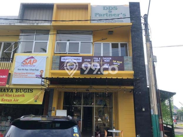 Ruko Bagus LT 63m2 LB 103m2 Dijual di Ciputat Tangerang Selatan Ruko Bagus LT 63m2 LB 103m2 Dijual di Ciputat Tangerang Selatan