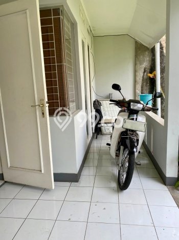 For Sale Rumah Elit Exclusive di Serpong, Tangerang Selatan For Sale Rumah Elit Exclusive di Serpong, Tangerang Selatan