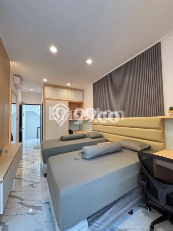 Rumah Minimalis 3 KT di Meruya Jakarta Barat Rumah Minimalis 3 KT di Meruya Jakarta Barat