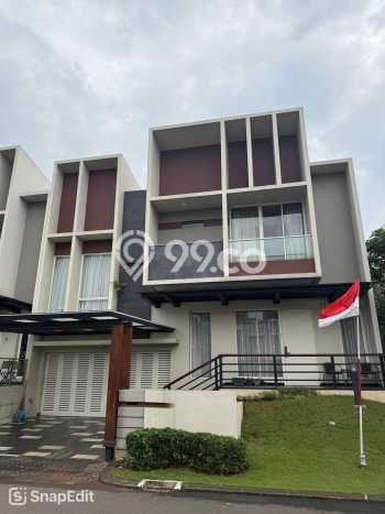 Dijual Rumah Mewah Elegan Dengan View Eksklusif di Gading Serpong, Tangerang Dijual Rumah Mewah Elegan Dengan View Eksklusif di Gading Serpong, Tangerang
