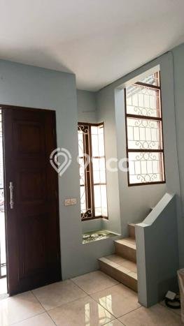 Rumah Luas Asri 3 KT Siap Huni di Lippo Karawaci Tangerang Rumah Luas Asri 3 KT Siap Huni di Lippo Karawaci Tangerang