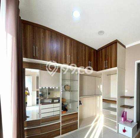 For Sale! Premium House LT 135m2 Desain Elegan di Graha Raya For Sale! Premium House LT 135m2 Desain Elegan di Graha Raya