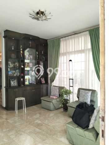 Jual Rumah Mewah Megah Dengan View Eksklusif di Rempoa, Tangerang Selatan Jual Rumah Mewah Megah Dengan View Eksklusif di Rempoa, Tangerang Selatan