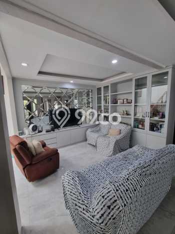 Ready to Use! Premium House LT 120m2 Desain Elegan di Sektor 9-Bintaro Ready to Use! Premium House LT 120m2 Desain Elegan di Sektor 9-Bintaro