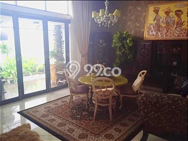 Hunian Elit LB 400m2 Siap Pakai Desain Elegan di Bintaro, Tangerang Selatan Hunian Elit LB 400m2 Siap Pakai Desain Elegan di Bintaro, Tangerang Selatan