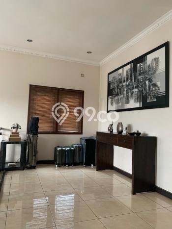 Rumah Luxury Modern Siap Huni di Bintaro Tangerang Selatan Rumah Luxury Modern Siap Huni di Bintaro Tangerang Selatan