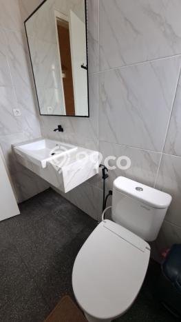 Ready to Use! Premium House LT 250m2 Desain Modern di Gading Serpong Ready to Use! Premium House LT 250m2 Desain Modern di Gading Serpong