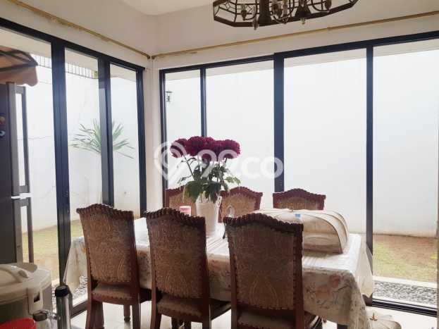 Rumah Elit Modern Siap Huni di Lebak Bulus Jakarta Selatan Rumah Elit Modern Siap Huni di Lebak Bulus Jakarta Selatan